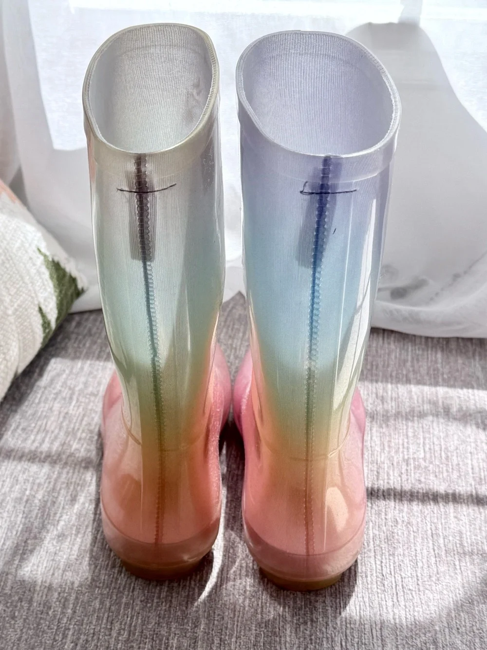 Target Kids - Pastel Rainbow Ombre Rain Boots - Pink, Yellow, Blue - Size 1